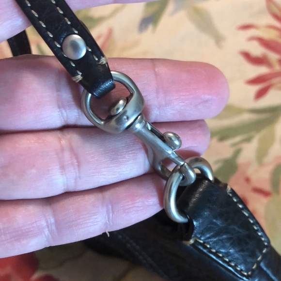 Vintage COACH Pebbled Leather Silver Hardware Zip Pouch Strappy Black classic - Picture 11 of 16